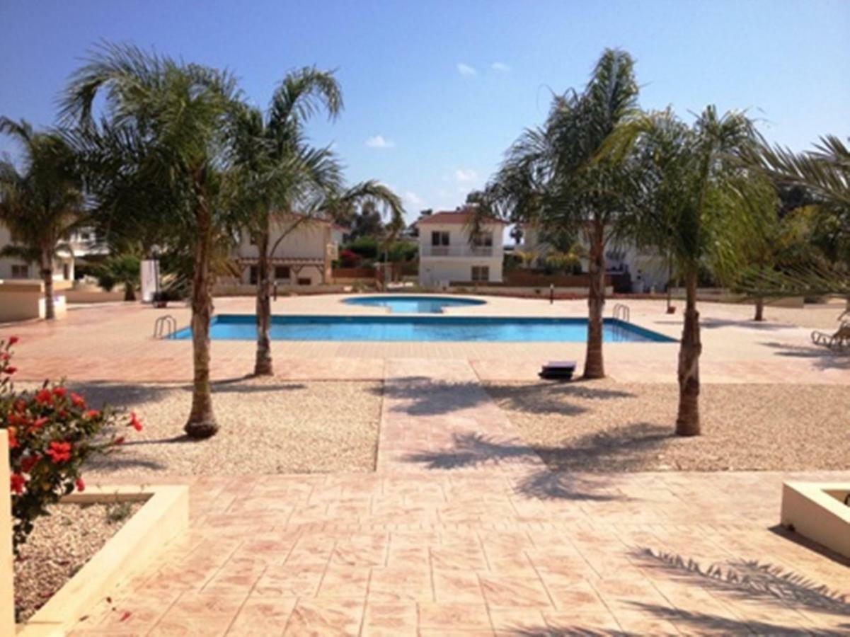 Nissi 3 C4 Pool View Apartman